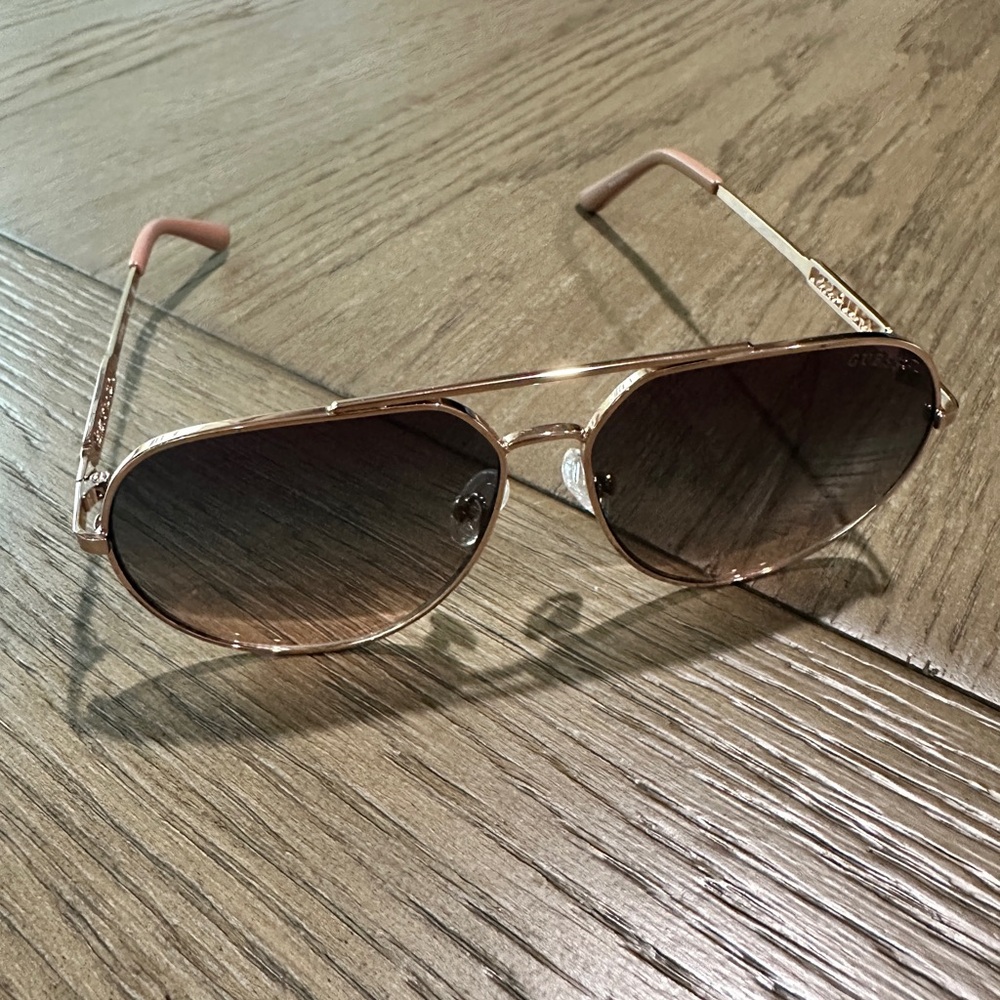 Guess Women’s Rose Gold Aviator Sunglasses - Picture 8 of 8